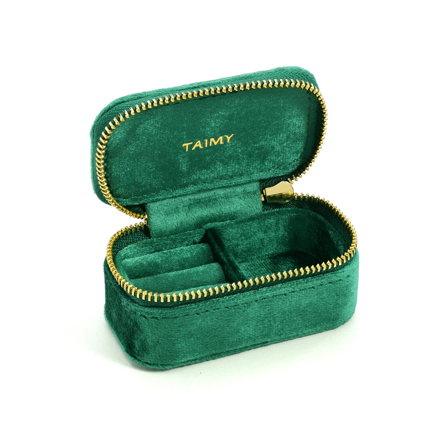 Boite à bijoux velours verte ouverte sur fond blanc