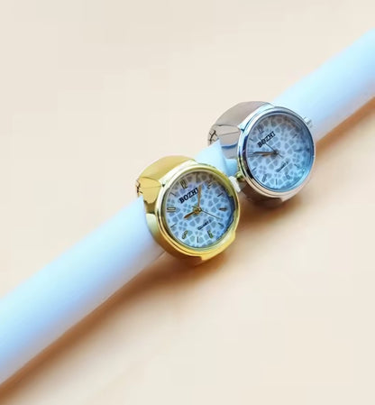 2 bagues montre vintage femme acier inoxydable sur support
